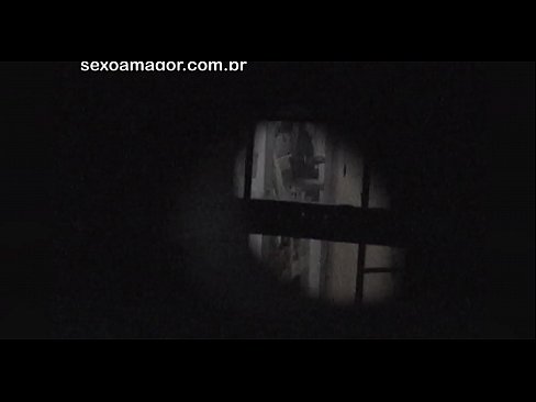 ❤️ Plavušu tajno snima voajer iz susjedstva skriven iza šupljih cigli Porno na bs.domhudognika.ru